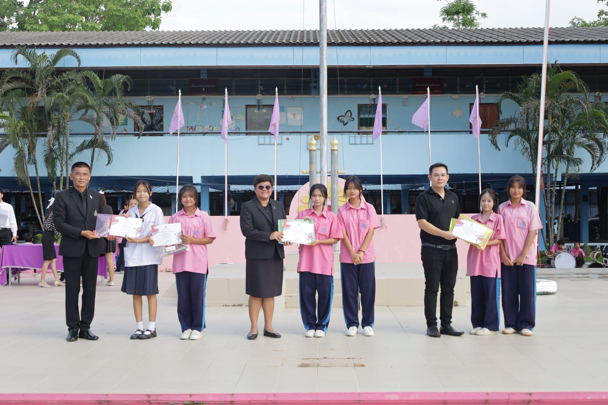 ภาพประกอบ