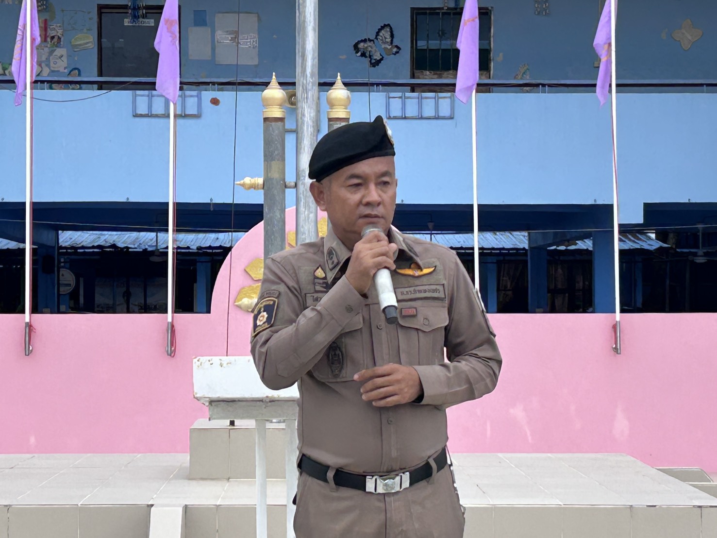 ภาพประกอบ