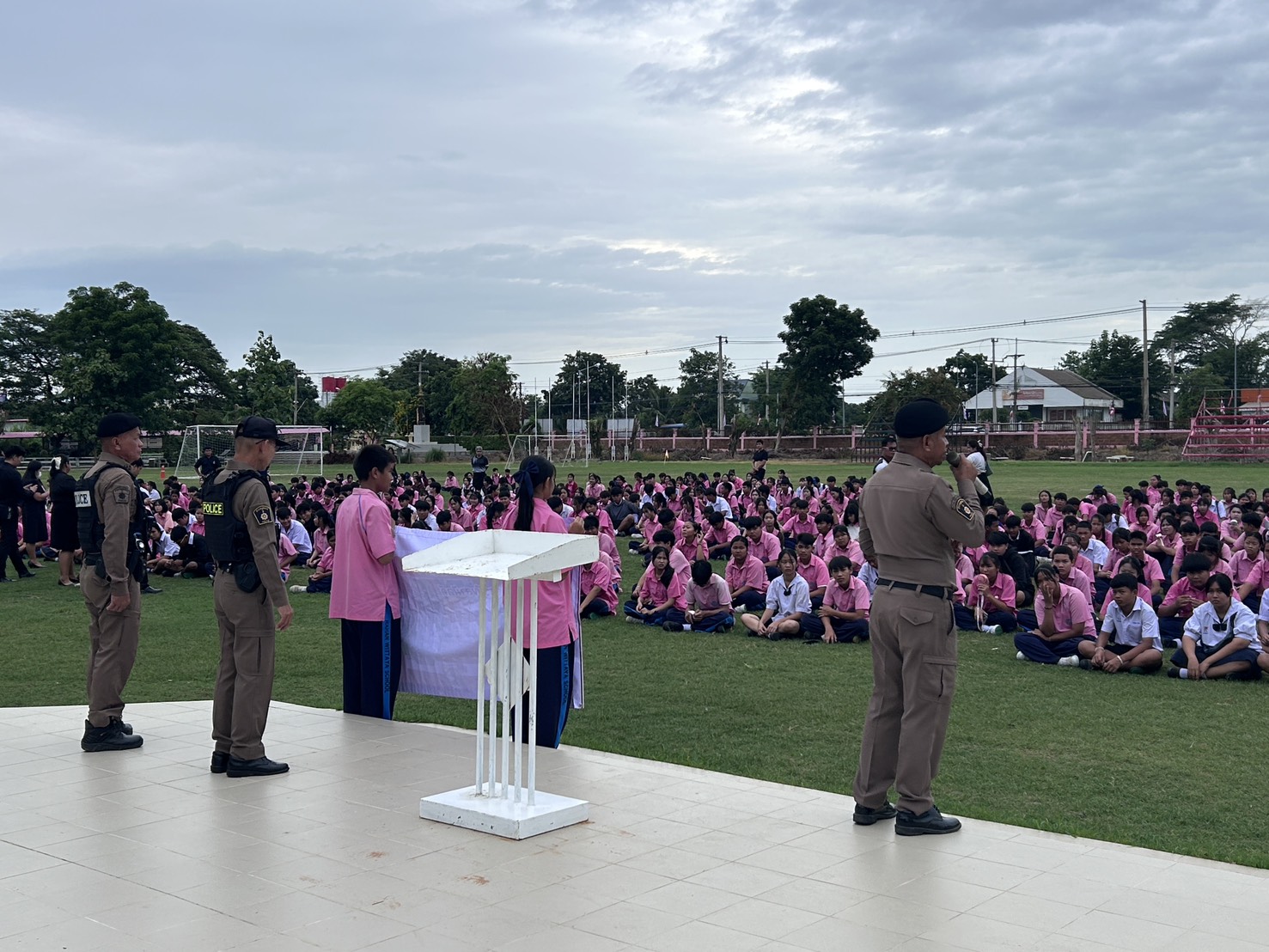 ภาพประกอบ