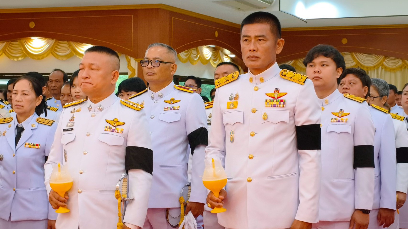 ภาพประกอบ